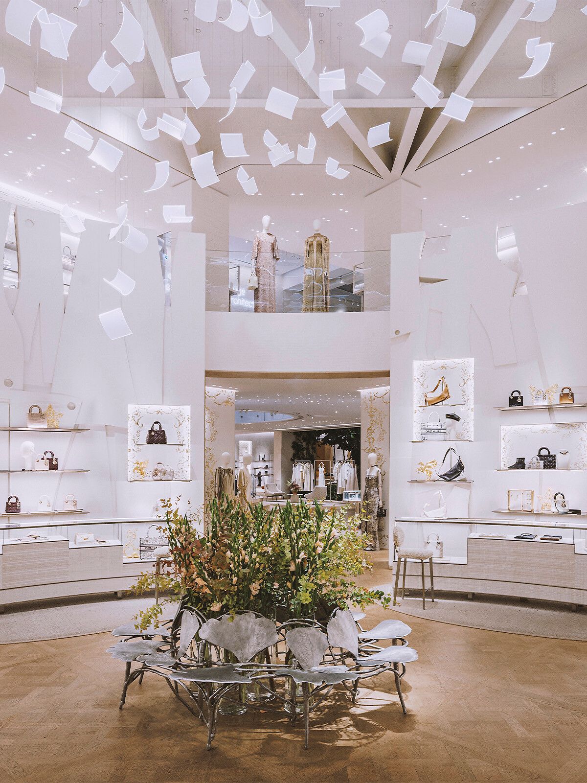 30 モンテーニュのクリスマス - news-savoir-faire - Fashion