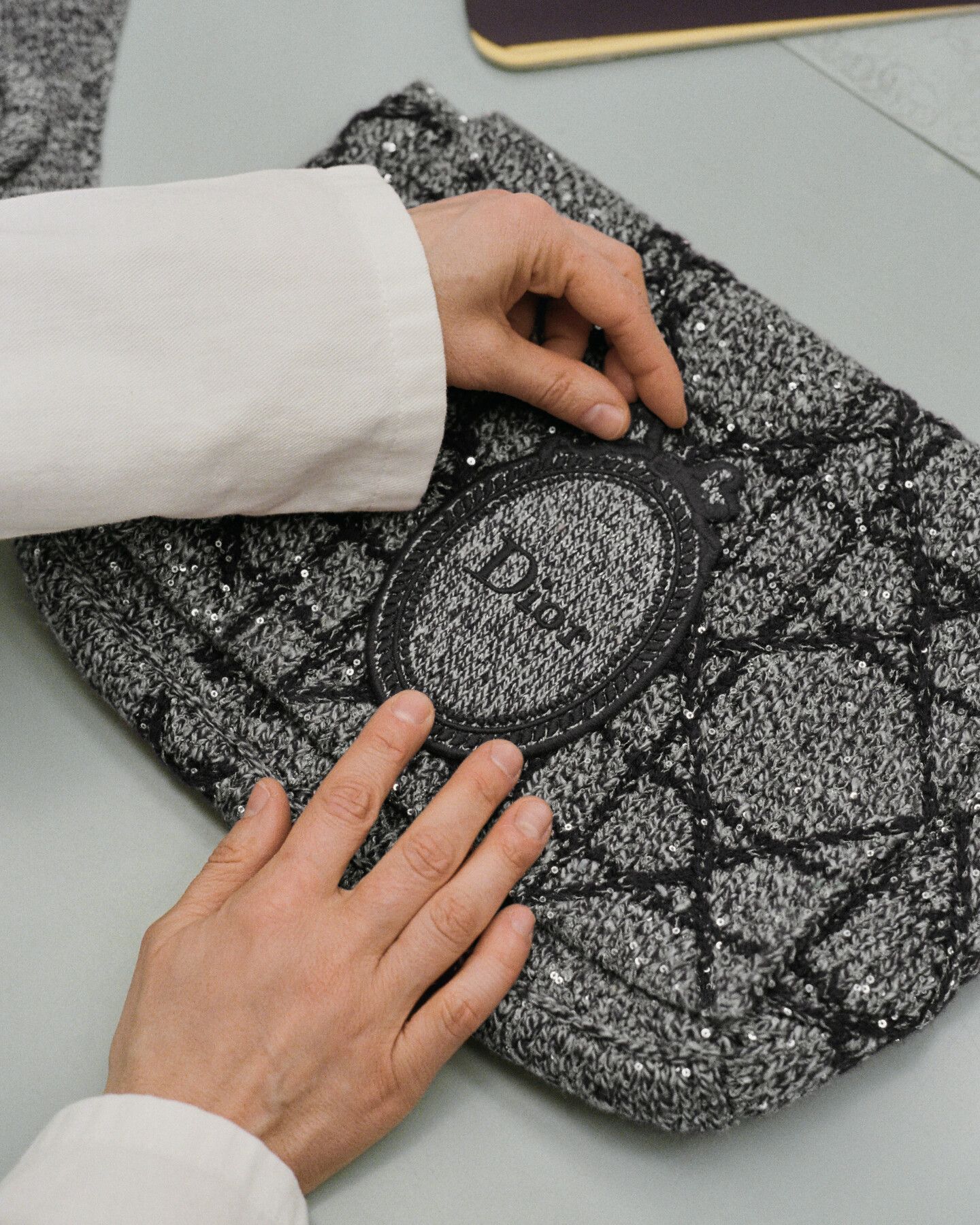 The Dior Médaillon Messenger bag - news-savoir-faire - Fashion ...