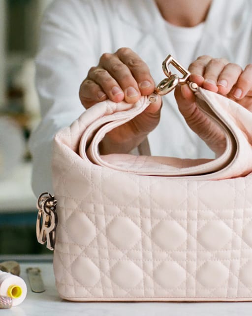 The Dior Toujours Hobo Bag - news-savoir-faire - Fashion