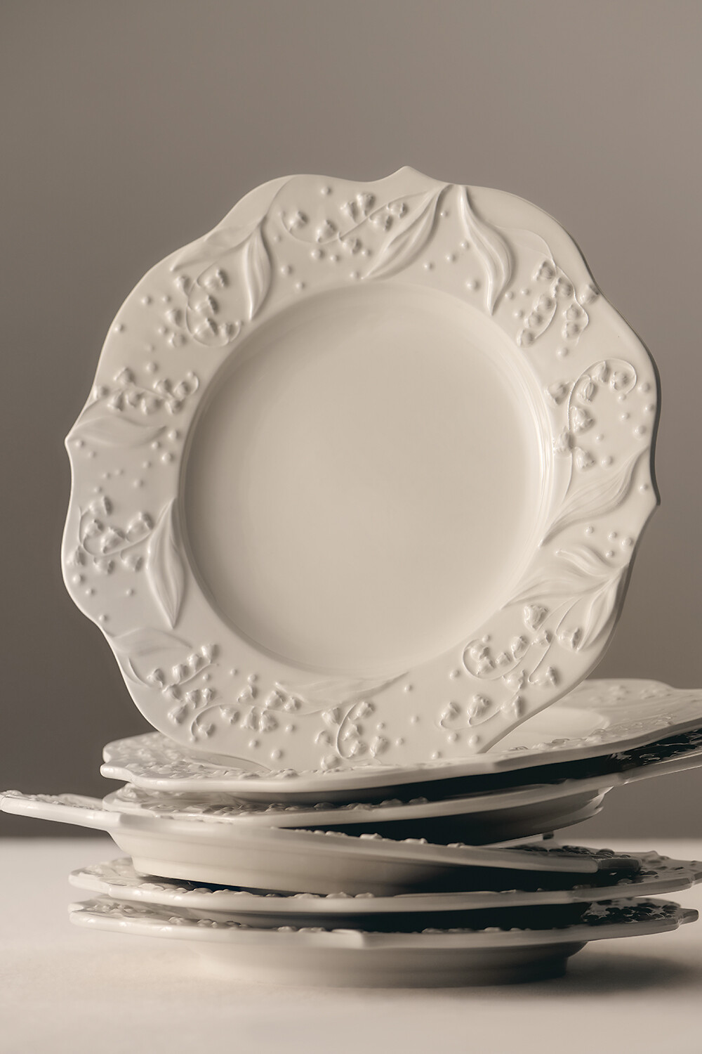 Luxury Dishes, Plates, Glasses - Designer Tablewear | DIOR US