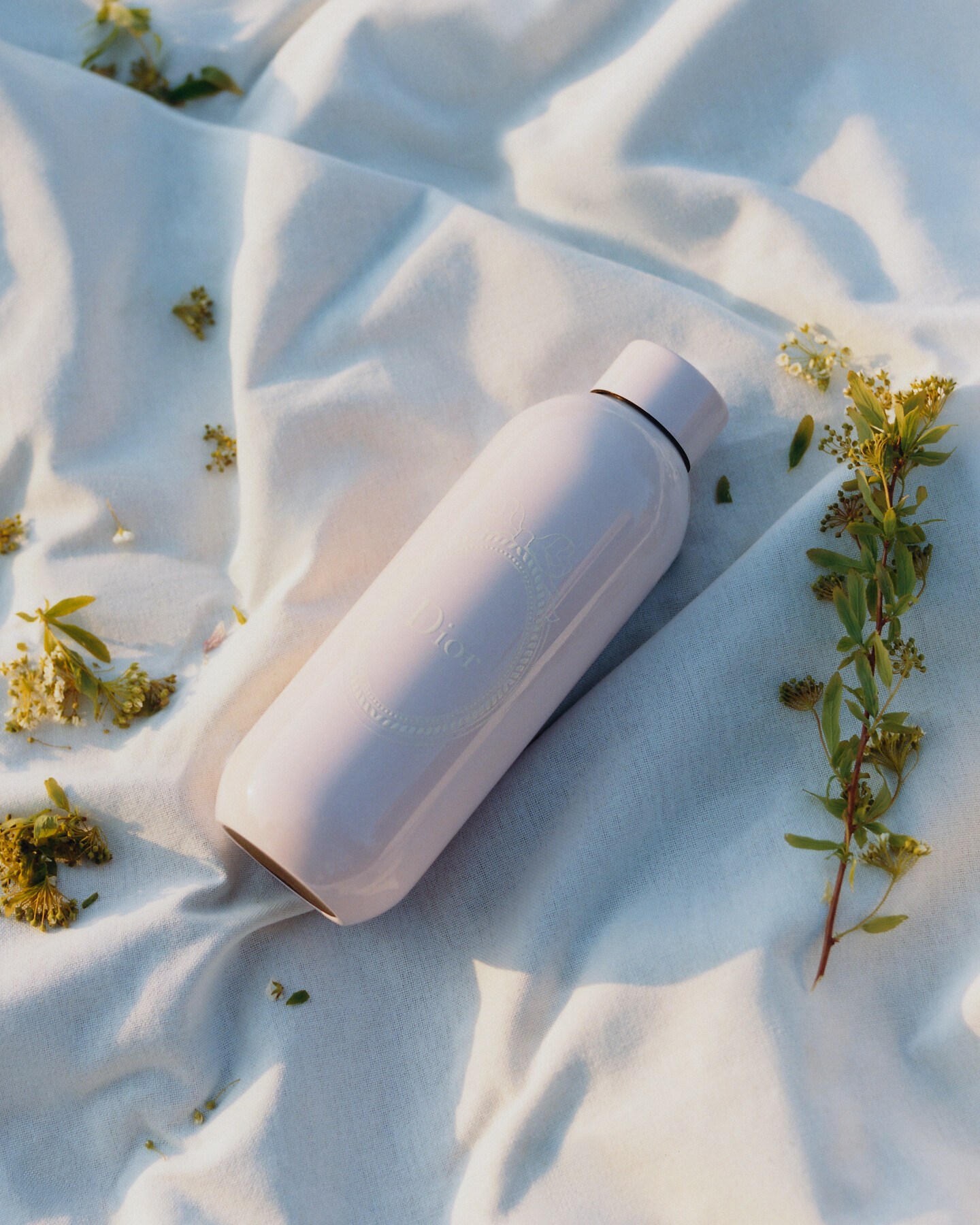 Water Bottle Pink Stainless Steel with Light Pink Dior Médaillon