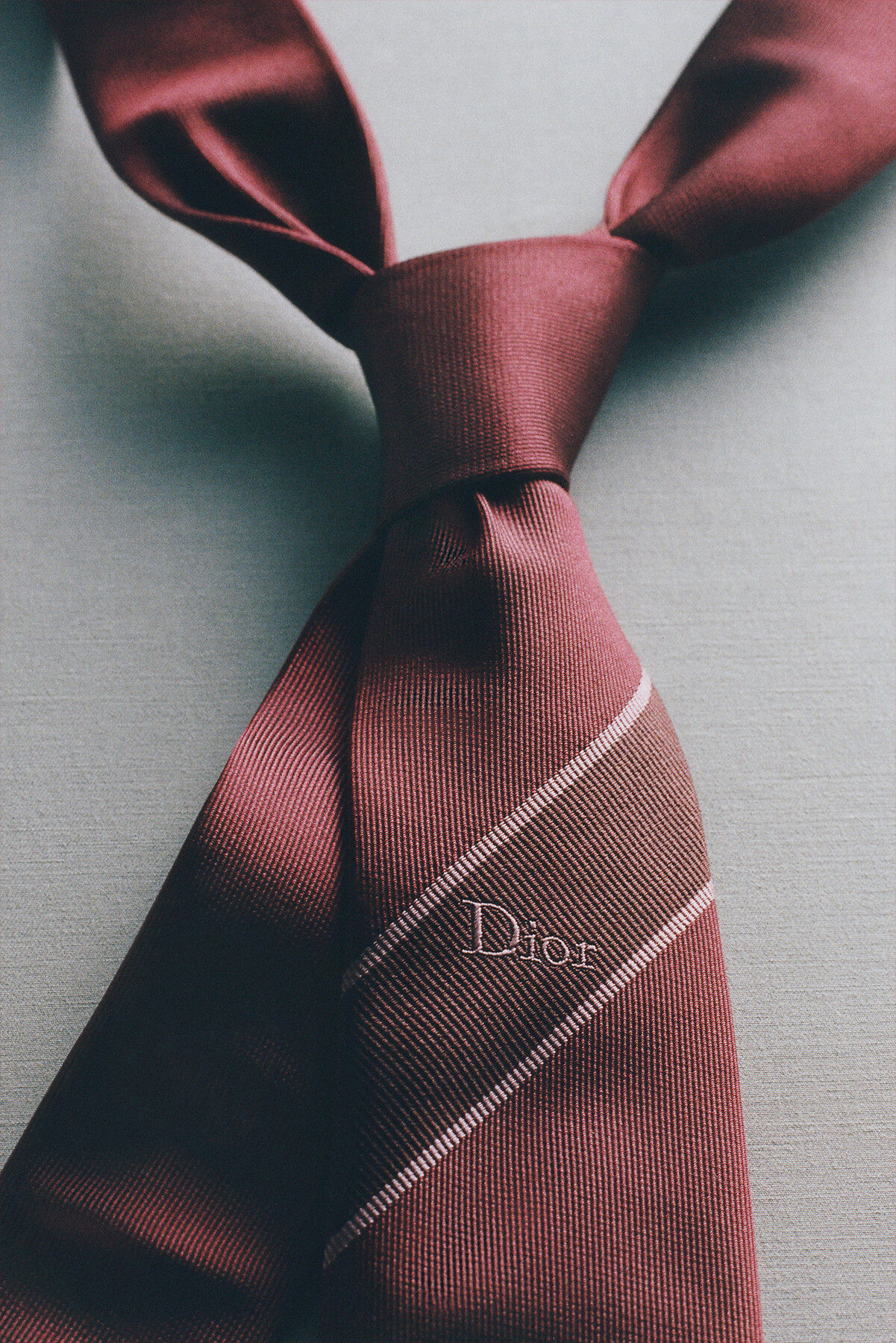 DIOR | ネクタイ、ボウタイ&ポケットチーフ|メンズアクセサリー